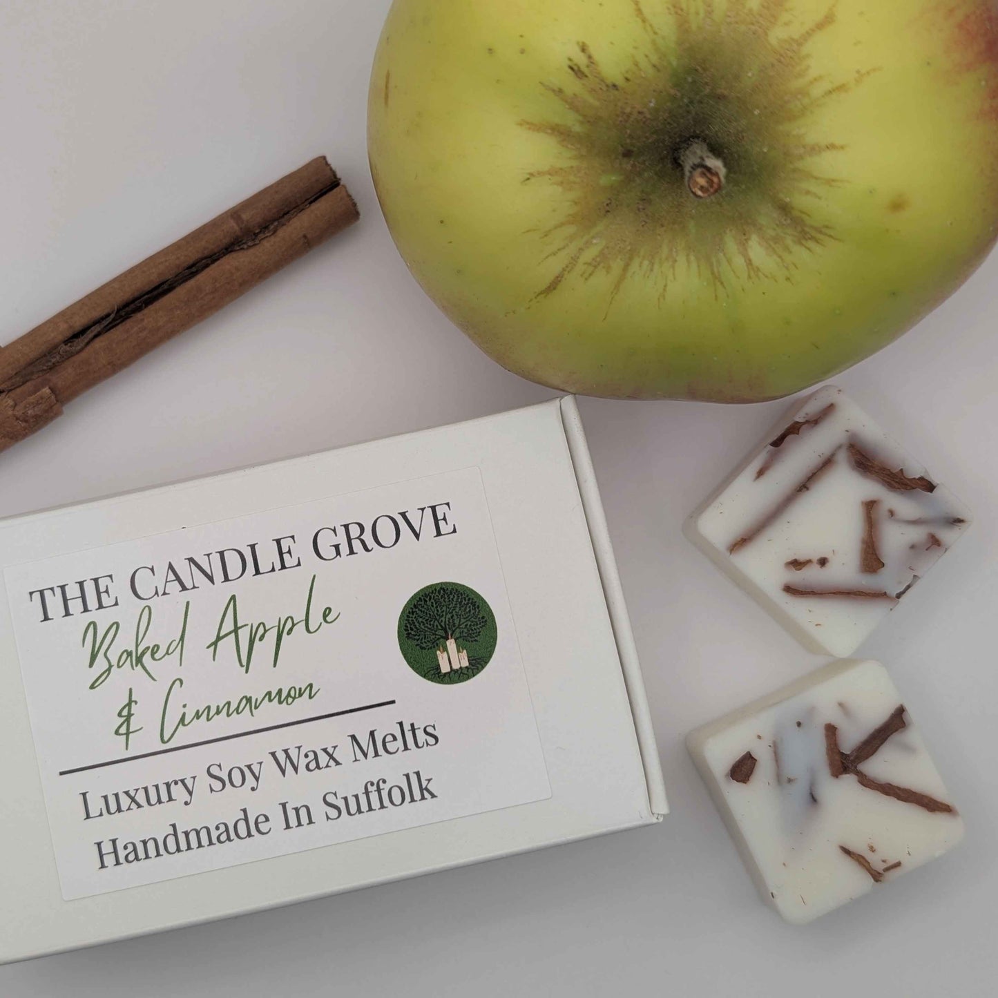 Baked Apple & Cinnamon Handmade Luxury Soy Wax Melts e75g
