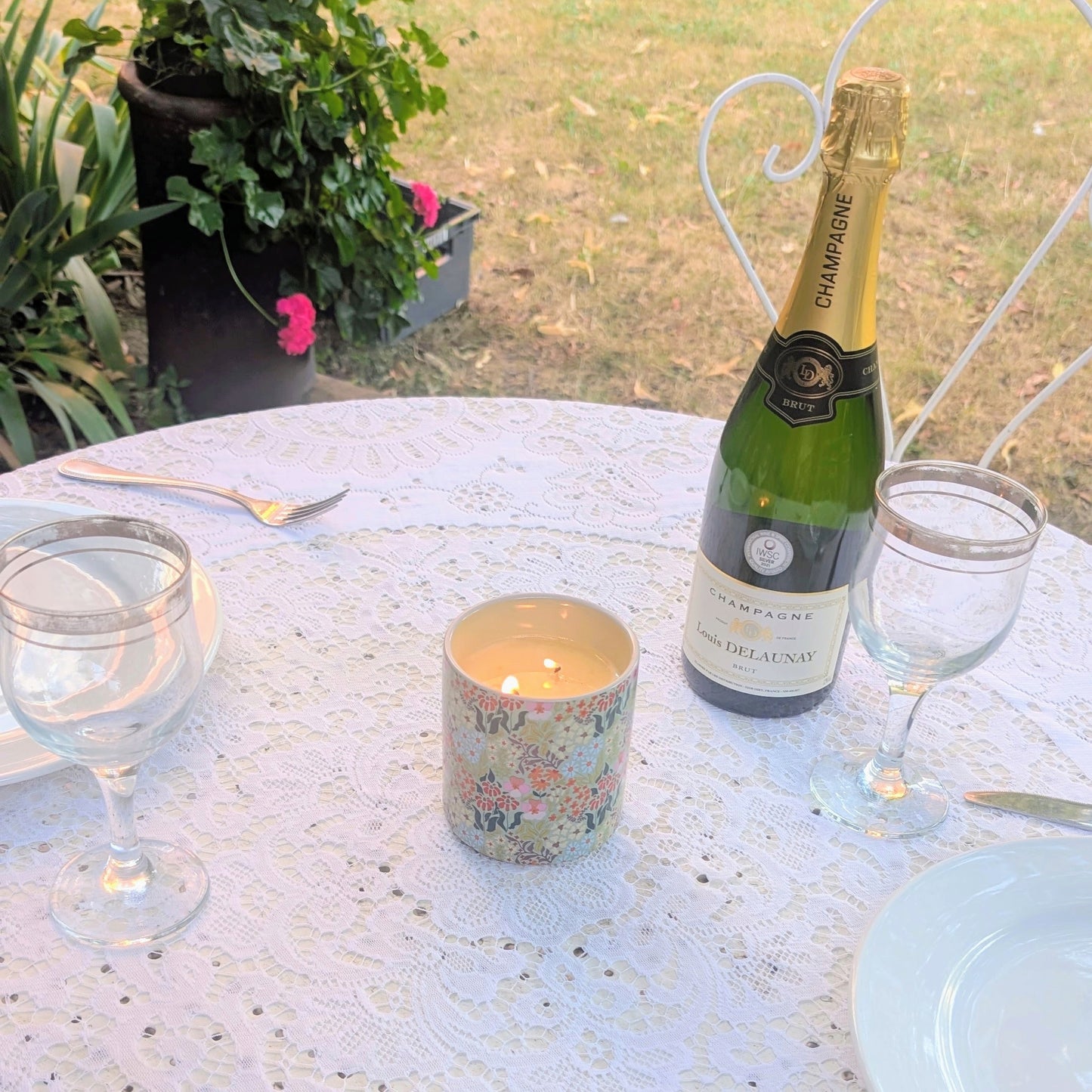 Sanctuary Garden Candle | Indoor & Outdoor Essential Oil Candle.